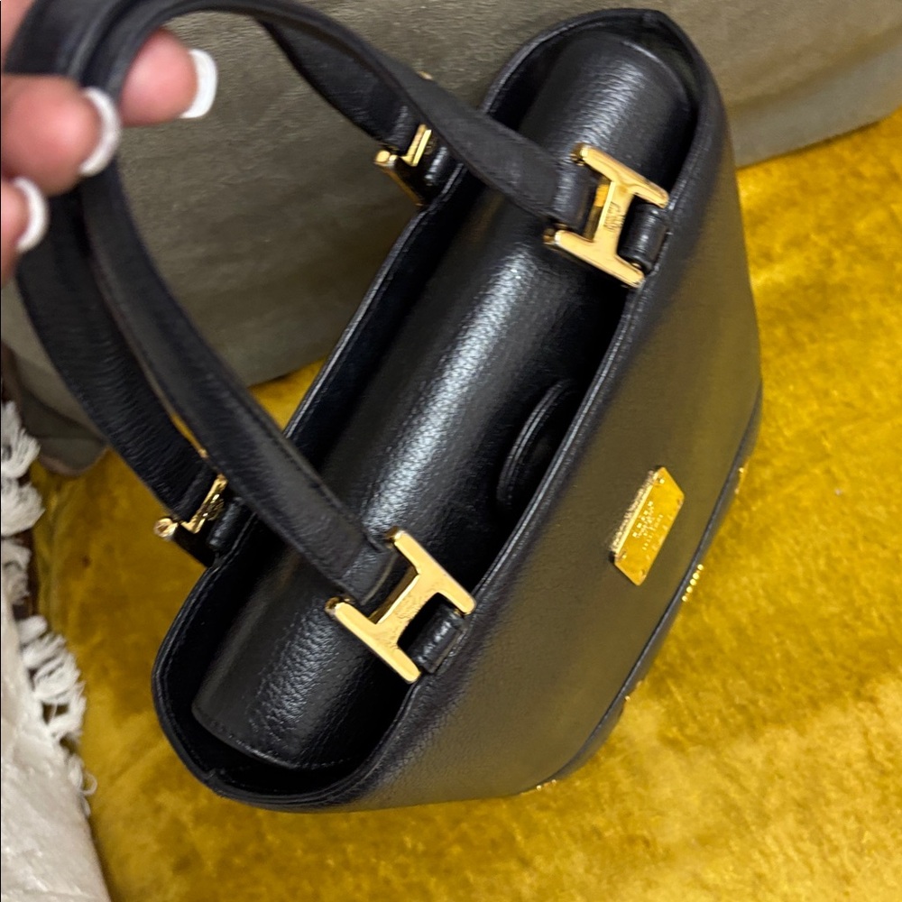 MCM Black Tote with Gold Detailing -Pristine Condition - Picture 3 of 16